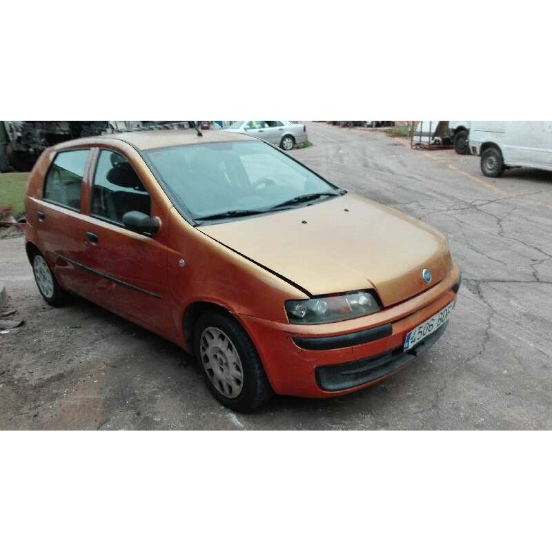 FIAT PUNTO BERLINA (188)