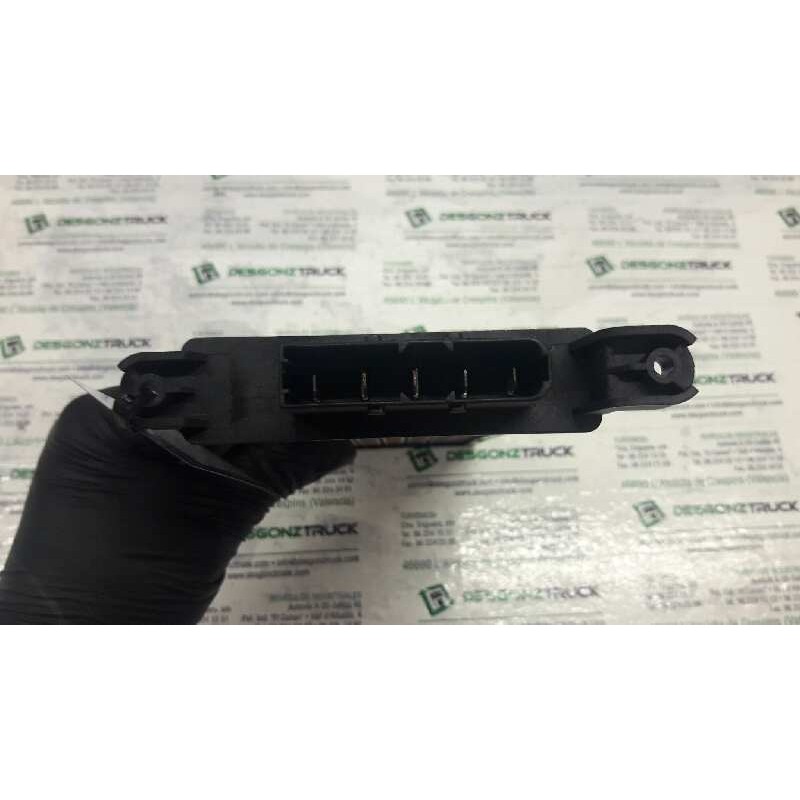 Recambio de resistencia calefaccion para peugeot 307 berlina (s2) xt referencia OEM IAM C6679003 2