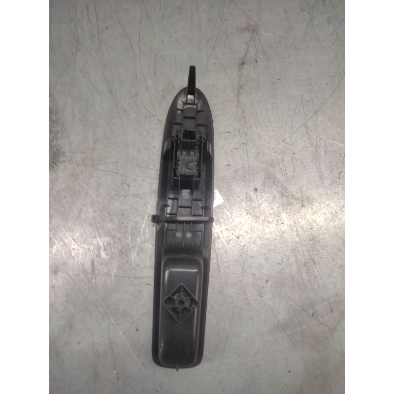 Recambio de mando elevalunas delantero derecho para citroën c4 lim. business referencia OEM IAM  4 PINS - Blanco 2