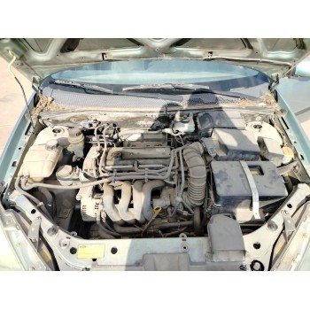 ford focus berlina (cak) del año 2000