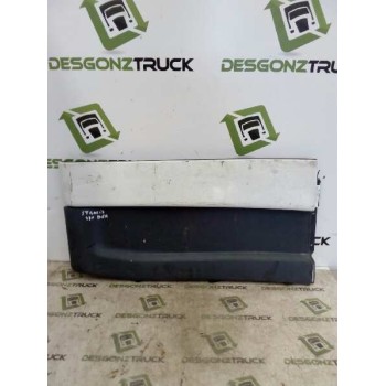 Recambio de moldura trasera cabina para iveco trucks stralis ad 190s43 referencia OEM IAM DERECHA  