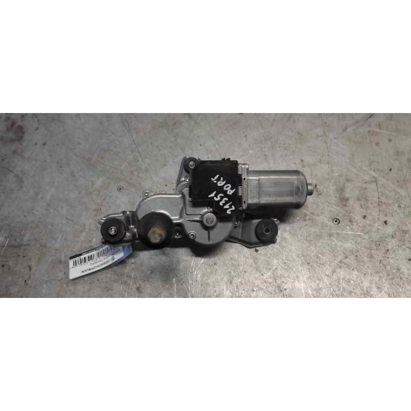 Recambio de motor limpia trasero para toyota corolla (e12) 1.4 d-4d luna compact referencia OEM IAM 8513002020 - Rojo