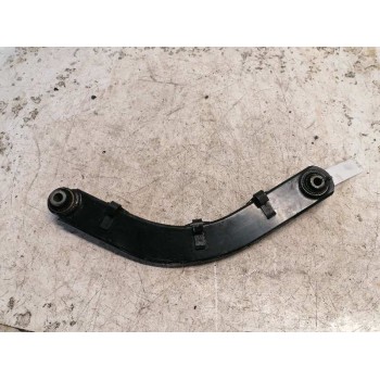 Recambio de brazo suspension superior trasero derecho para opel vectra c berlina cosmo referencia OEM IAM 13204115  