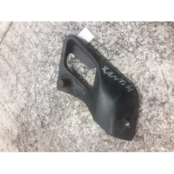 MANDO ELEVALUNAS DELANTERO DERECHO 9613056977 5 PINS 
