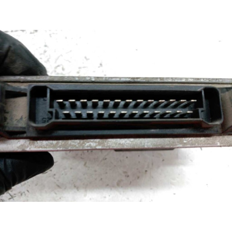 Recambio de centralita motor uce para ford sierra berlina 2.0 referencia OEM IAM 85GB12A297CC 2