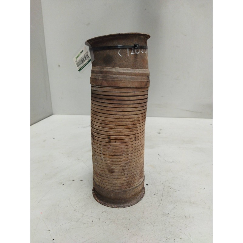 Recambio de tubo para scania serie p/g/r (d-clase) 9.0 diesel (5 cil.) referencia OEM IAM 1803510  FLECTOR TUBO ESCAPE - Blanco