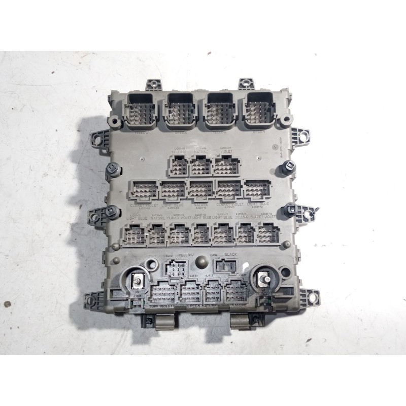 Recambio de caja reles / fusibles para volvo fl 280 7.2 diesel referencia OEM IAM 7421169993 - Blanco 3