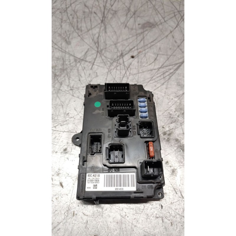 Recambio de caja reles / fusibles para peugeot 407 sw st sport referencia OEM IAM 9656148080  BSC