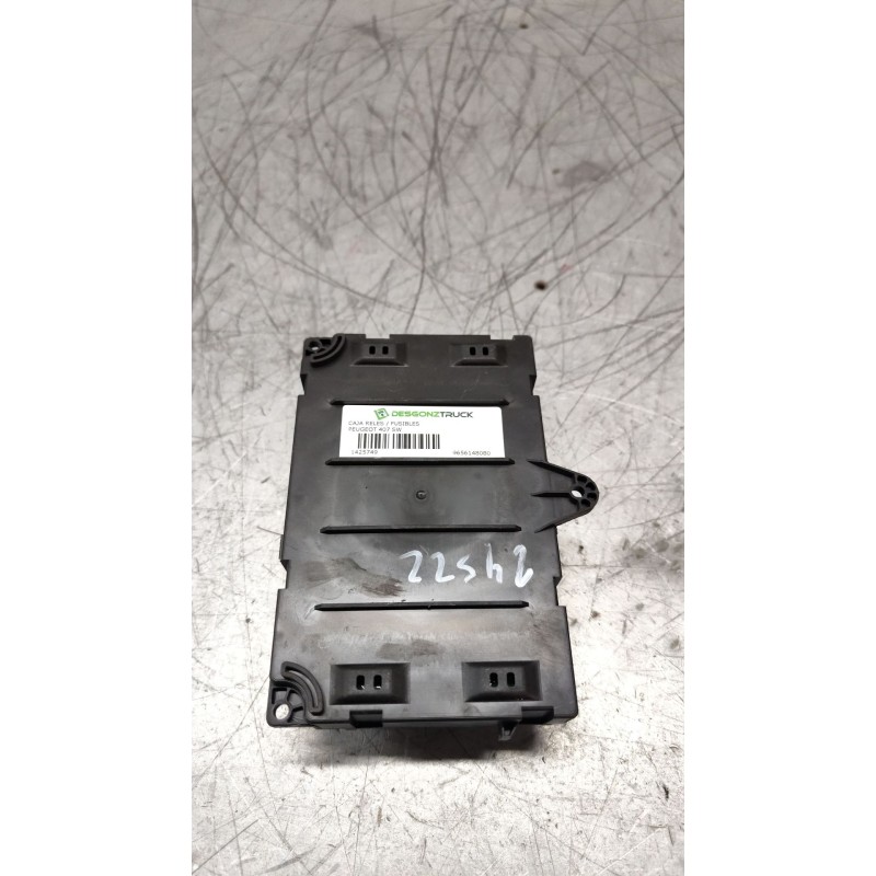 Recambio de caja reles / fusibles para peugeot 407 sw st sport referencia OEM IAM 9656148080  BSC - Negro 2