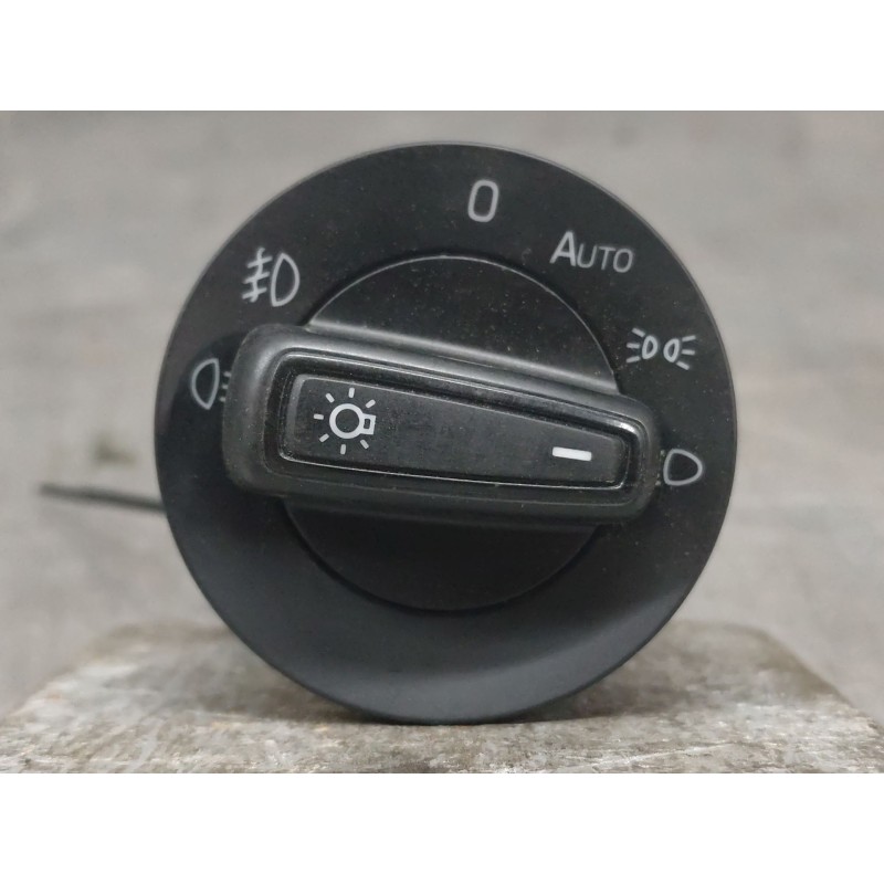 Recambio de mando luces para skoda fabia iii (nj3) 1.4 tdi referencia OEM IAM 5E094131D  