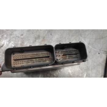 Recambio de centralita motor uce para bmw serie 3 berlina (e46) 320d referencia OEM IAM 0281010565 7789572 