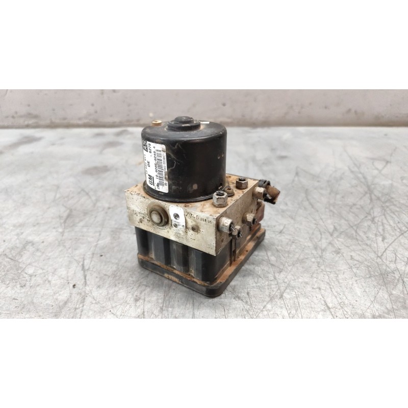 Recambio de abs para opel zafira b cosmo referencia OEM IAM 13234911  