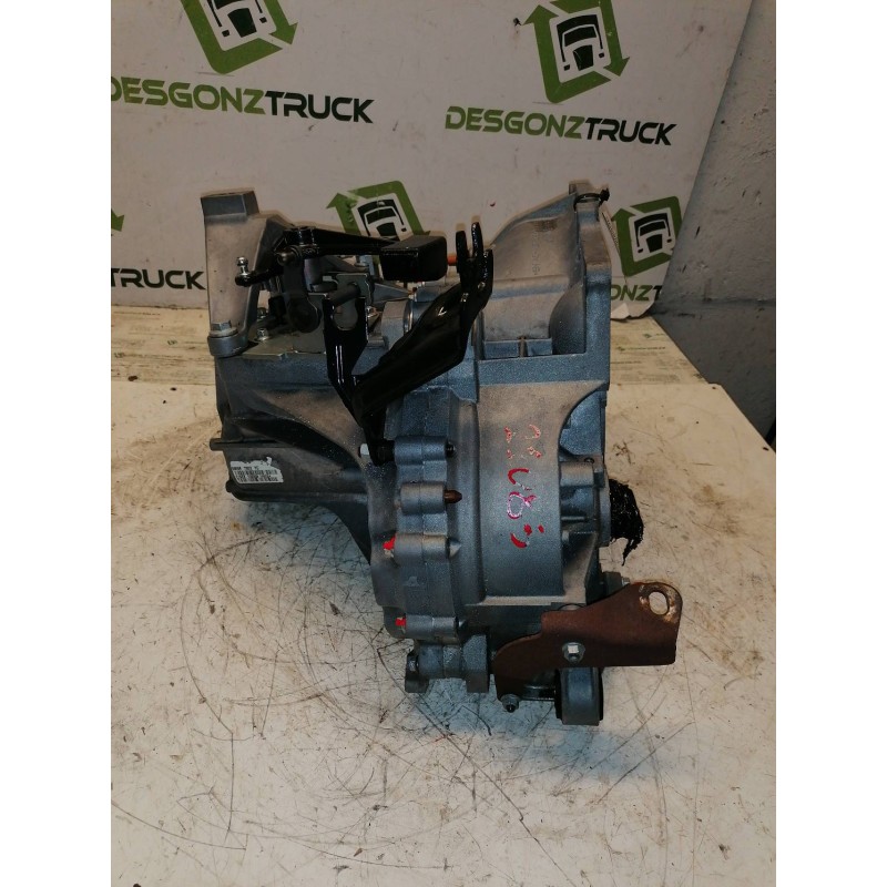 Recambio de caja cambios para ford focus lim. (cb4) titanium referencia OEM IAM 6M5R7002YC - Blanco 2