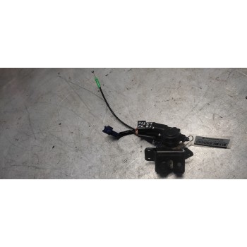 CERRADURA MALETERO / PORTON 