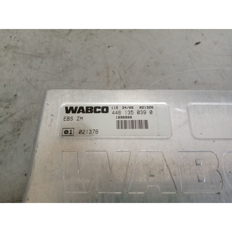 Recambio de modulo electronico para daf serie 95 xf .430 12.6 diesel referencia OEM IAM 1696900 CENTRALTA EBS 4461350390 4