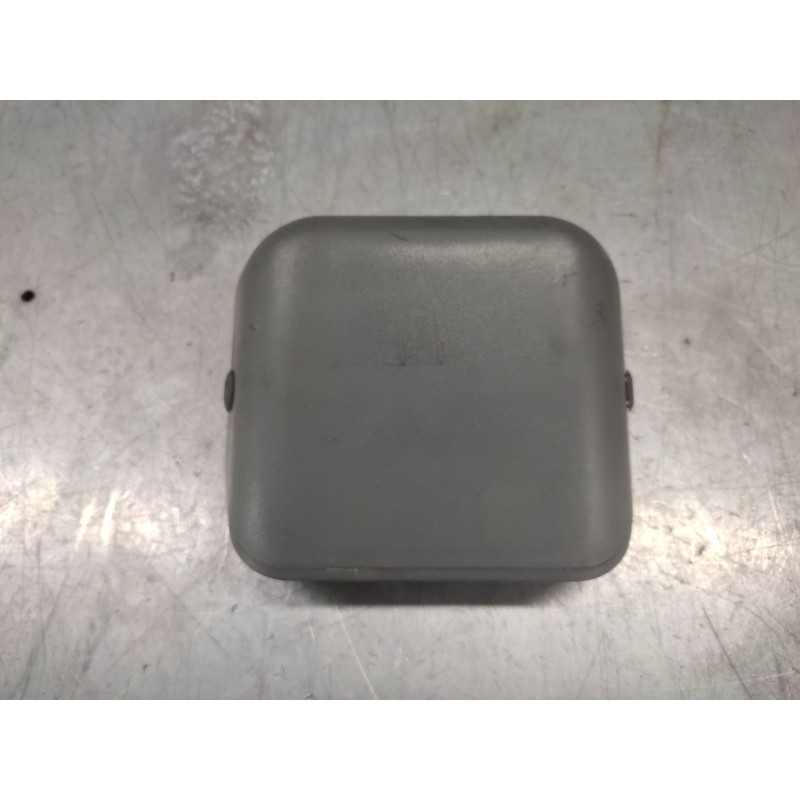 Recambio de luz central de freno para kia sportage td (5-ptas.) referencia OEM IAM - Verde 2
