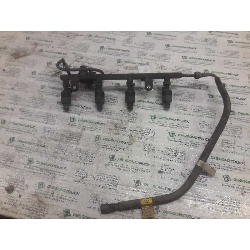 Recambio de rampa inyectora para daewoo lanos referencia OEM IAM - Blanco 2