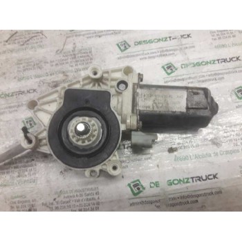 Recambio de motor elevalunas delantero derecho para peugeot 206 cc referencia OEM IAM 9636627580 2 PINS 