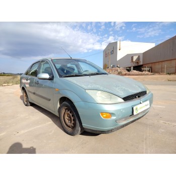 ford focus berlina (cak) del año 2000