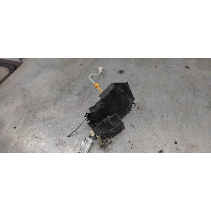 Recambio de cerradura puerta delantera izquierda para bmw serie 5 berlina (e39) 2.2 24v cat referencia OEM IAM   4 PINS 2