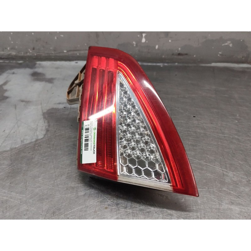 Recambio de piloto trasero derecho interior para ford mondeo ber. (ca2) 2.0 tdci cat referencia OEM IAM   