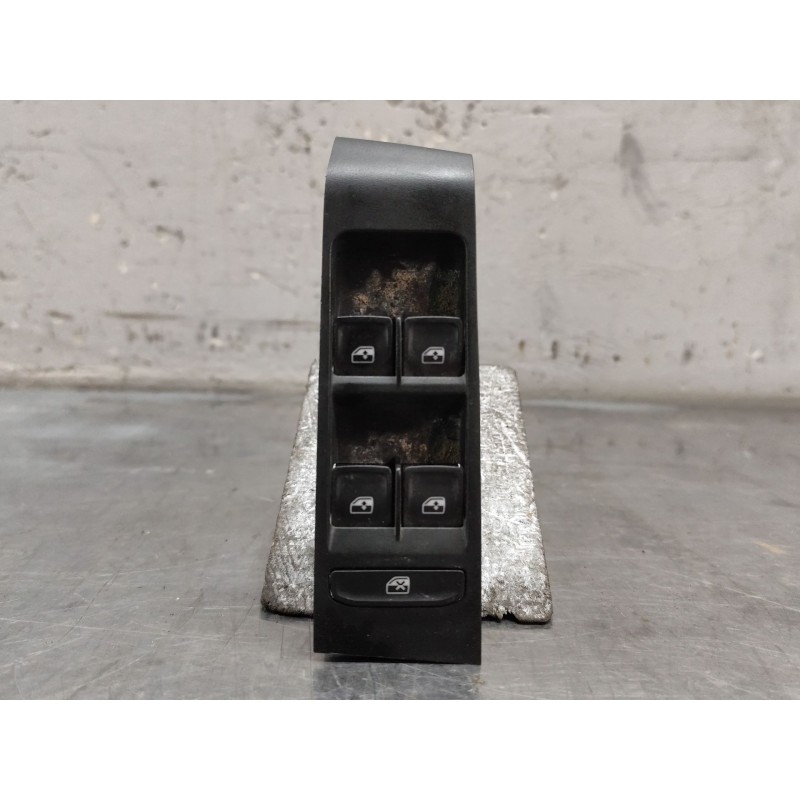 Recambio de mando elevalunas delantero izquierdo para skoda fabia iii (nj3) 1.4 tdi referencia OEM IAM   