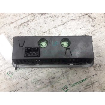Recambio de pantalla multifuncion para opel agila básico referencia OEM IAM 024461675  