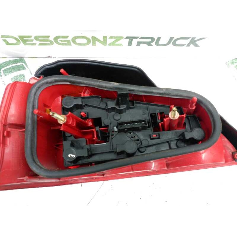 Recambio de piloto trasero izquierdo para peugeot 106 (s2) sketch referencia OEM IAM - Blanco 3