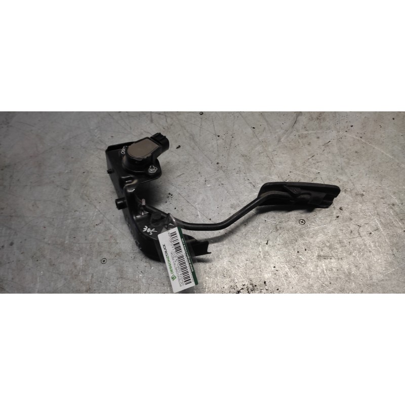 Recambio de potenciometro pedal para toyota corolla (e12) 1.4 d-4d luna compact referencia OEM IAM - Rojo 2