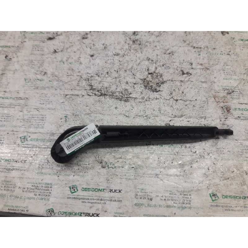 Recambio de brazo limpia trasero para ford focus lim. (cb4) titanium referencia OEM IAM - Blanco 2