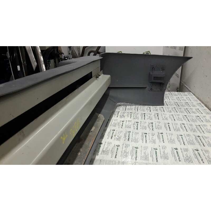 Recambio de paragolpes trasero para tata safari 1.9 referencia OEM IAM 5