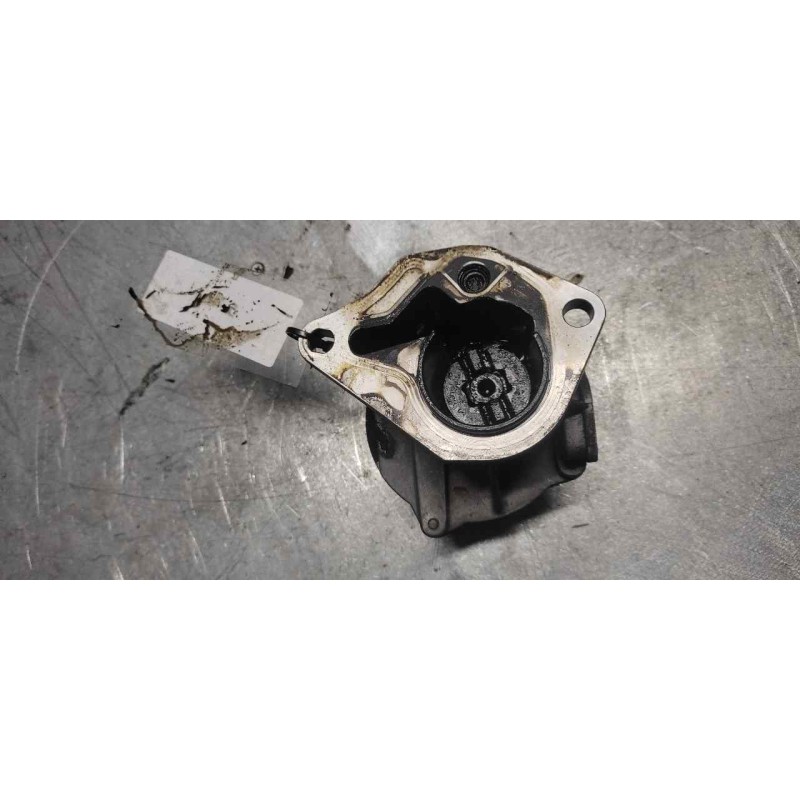 Recambio de depresor freno / bomba vacio para opel vivaro combi 2.7t corto referencia OEM IAM - Blanco 3