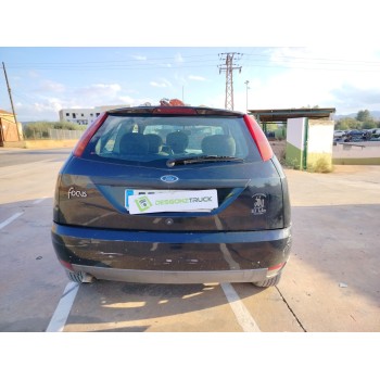 ford focus berlina (cak) del año 2001