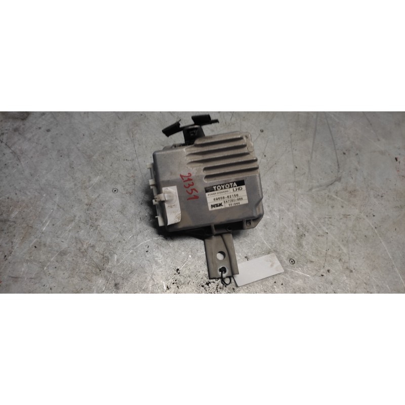 Recambio de modulo electronico para toyota corolla (e12) 1.4 d-4d luna compact referencia OEM IAM 8965002150 - Rojo
