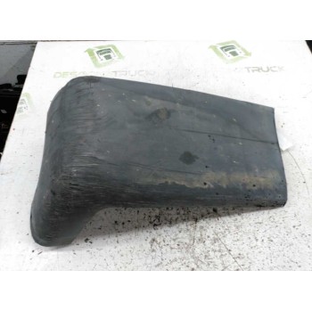 PUNTERA PARAGOLPES TRASERA DERECHA YC1517926AEW INFERIOR 