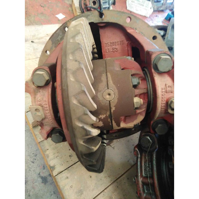 Recambio de grupo para volvo f 610 / 108 kw chasis  3250 / 9.0 / l 4x2 corto referencia OEM IAM 6024480 75101331 RATIO:4 , 857-7 3