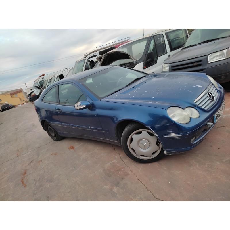 mercedes-benz clase c (w203) sportcoupe del año 2004