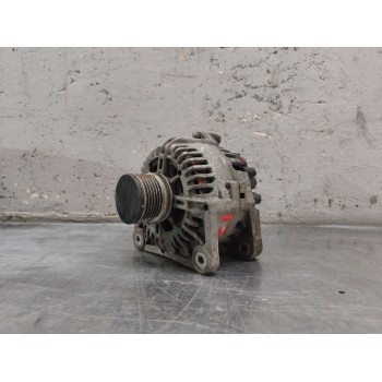 Recambio de alternador para nissan note (e11e) acenta referencia OEM IAM 8200386806  
