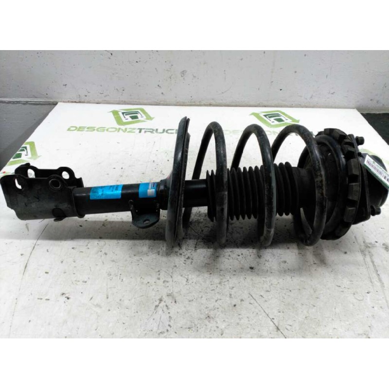 Recambio de amortiguador delantero derecho para chrysler voyager (gs) 2.5 td referencia OEM IAM 030645 32-G32A 