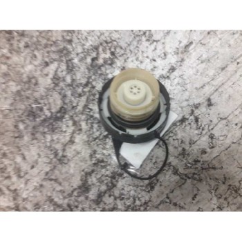 Recambio de tapon combustible para toyota corolla verso (r1) 1.8 luna referencia OEM IAM   