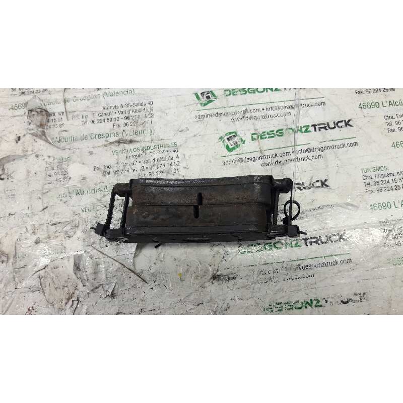 Recambio de pastillas de freno delanteras para seat marbella ce referencia OEM IAM - Blanco 2