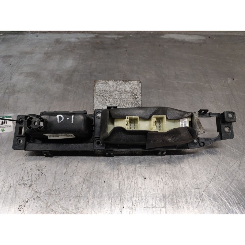 Recambio de mando elevalunas delantero izquierdo para jeep compass (mk49) 2.2 crd referencia OEM IAM 04602780aa - Negro 4