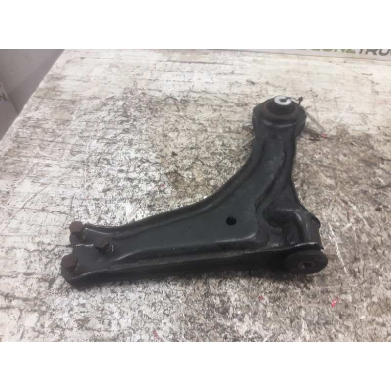 Recambio de brazo suspension inferior delantero derecho para mercedes-benz vito marco polo (638) 112 cdi referencia OEM IAM - Negro 2