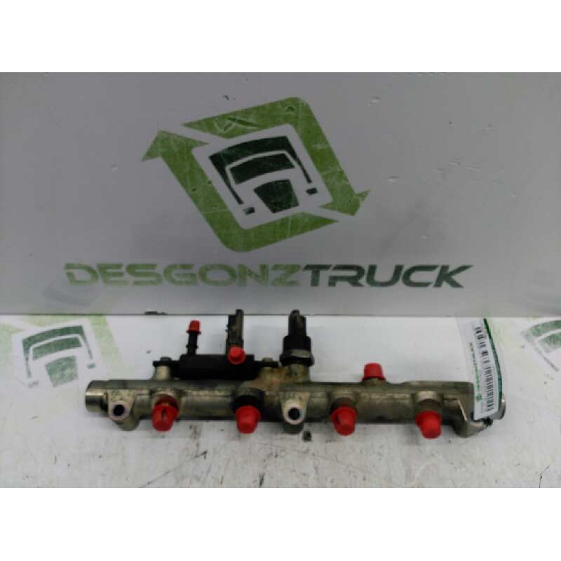 Recambio de rampa inyectora para suzuki grand vitara 5 puertas sq (ft) 2.0 td referencia OEM IAM 1570A0 0445214017 BOSCH - Verde