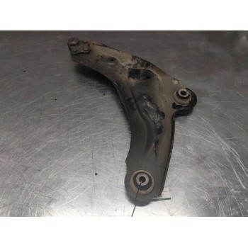 Recambio de soporte brazo suspension trasero derecho para renault trafic combi (ab 4.01) referencia OEM IAM   