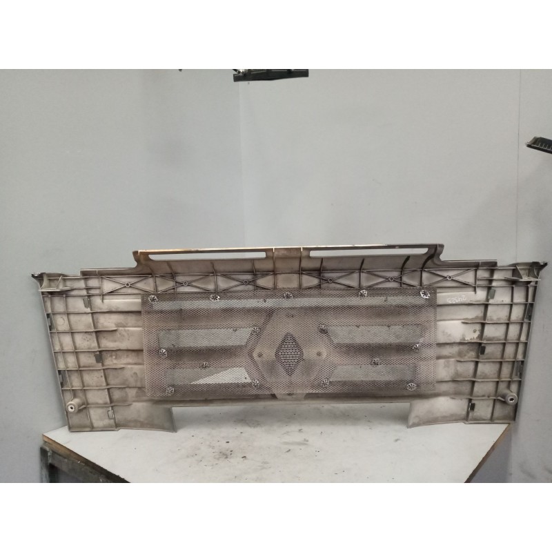 Recambio de paragolpes delantero para renault magnum ab 2005 12.8 diesel referencia OEM IAM 7421105746 - Blanco 2