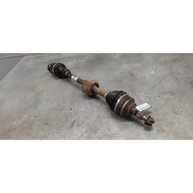 Recambio de transmision delantera derecha para renault clio ii fase ii (b/cb0) authentique referencia OEM IAM 8200236116  