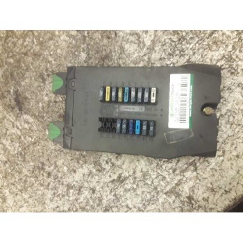 CAJA RELES / FUSIBLES 0005400650 08501002 