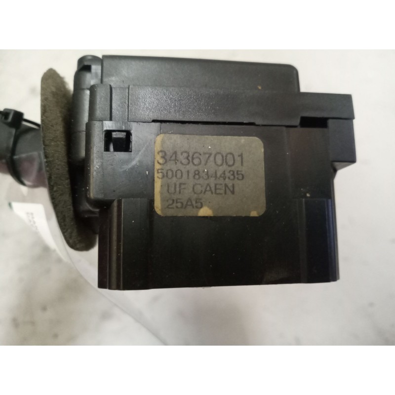 Recambio de mando limpia para daf serie lf45 desde 06 referencia OEM IAM 5001834435 - Amarillo 2