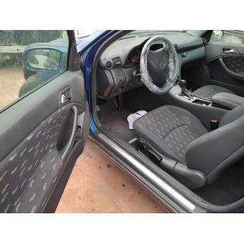 mercedes-benz clase c (w203) sportcoupe del año 2004